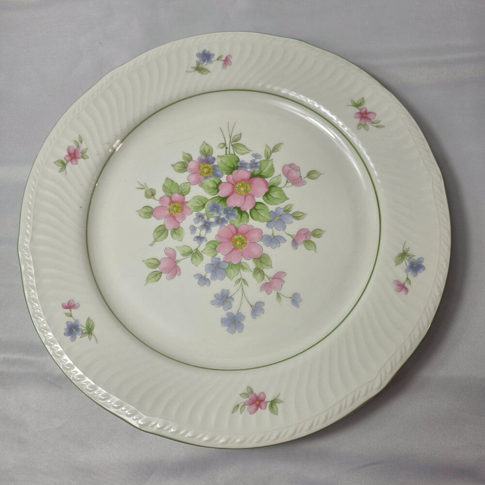 Sears Moss Rose 12 Inch Chop Plate White with Pink and Purple Flowers